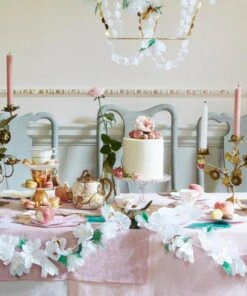 Meri Meri White Blossom Garland