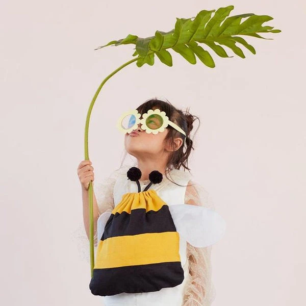 Meri Meri Bumble Bee Backpack 3 Meri Meri Bumble Bee Backpack