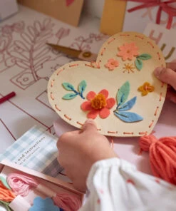 Meri Meri Heart Embroidery Kit