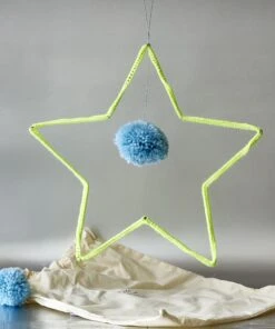 Meri Meri Hanging Star 7 Meri Meri Hanging Star