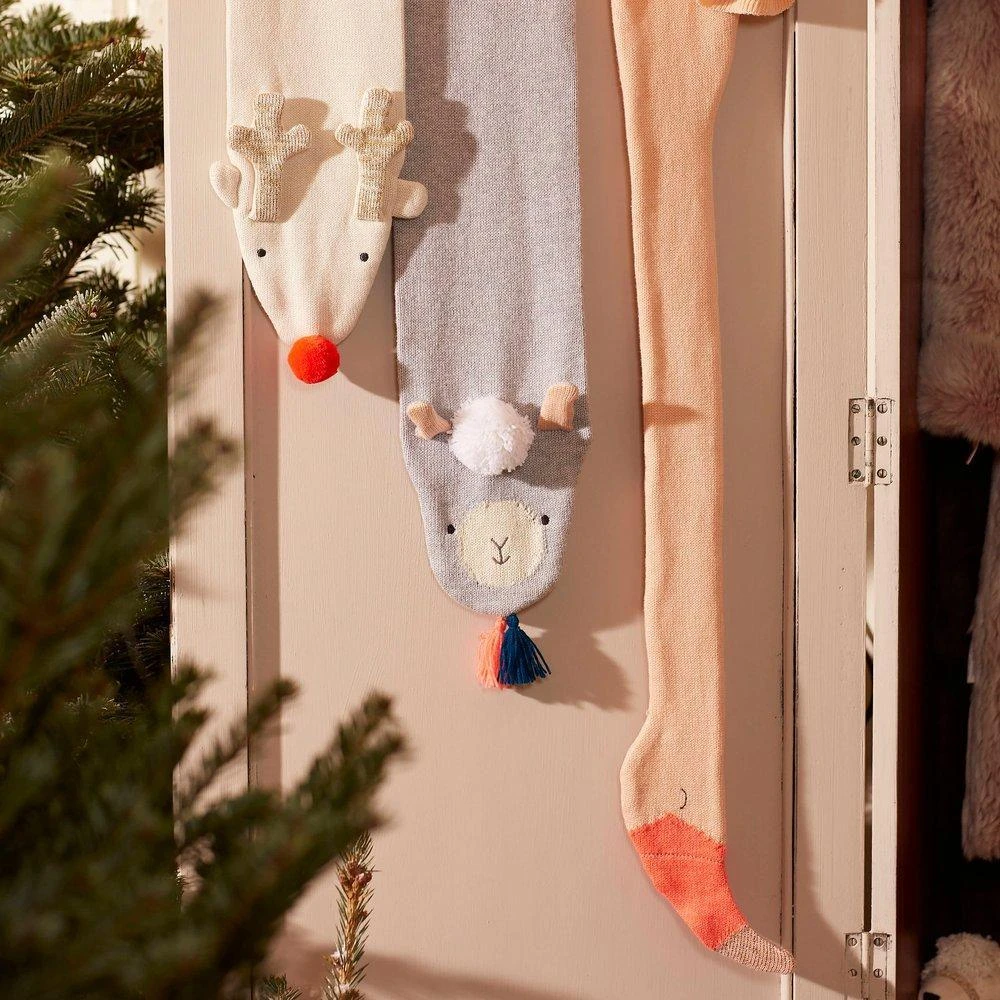 Meri Meri Knitted Flamingo Scarf 6 Meri Meri Knitted Flamingo Scarf