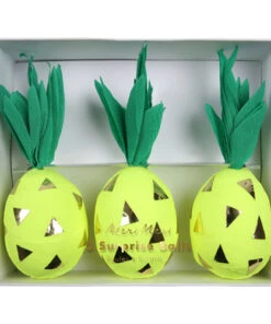 Meri Meri Pack of 3 Pineapple Surprise Balls